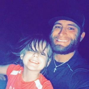 Meet your Posher, Travis